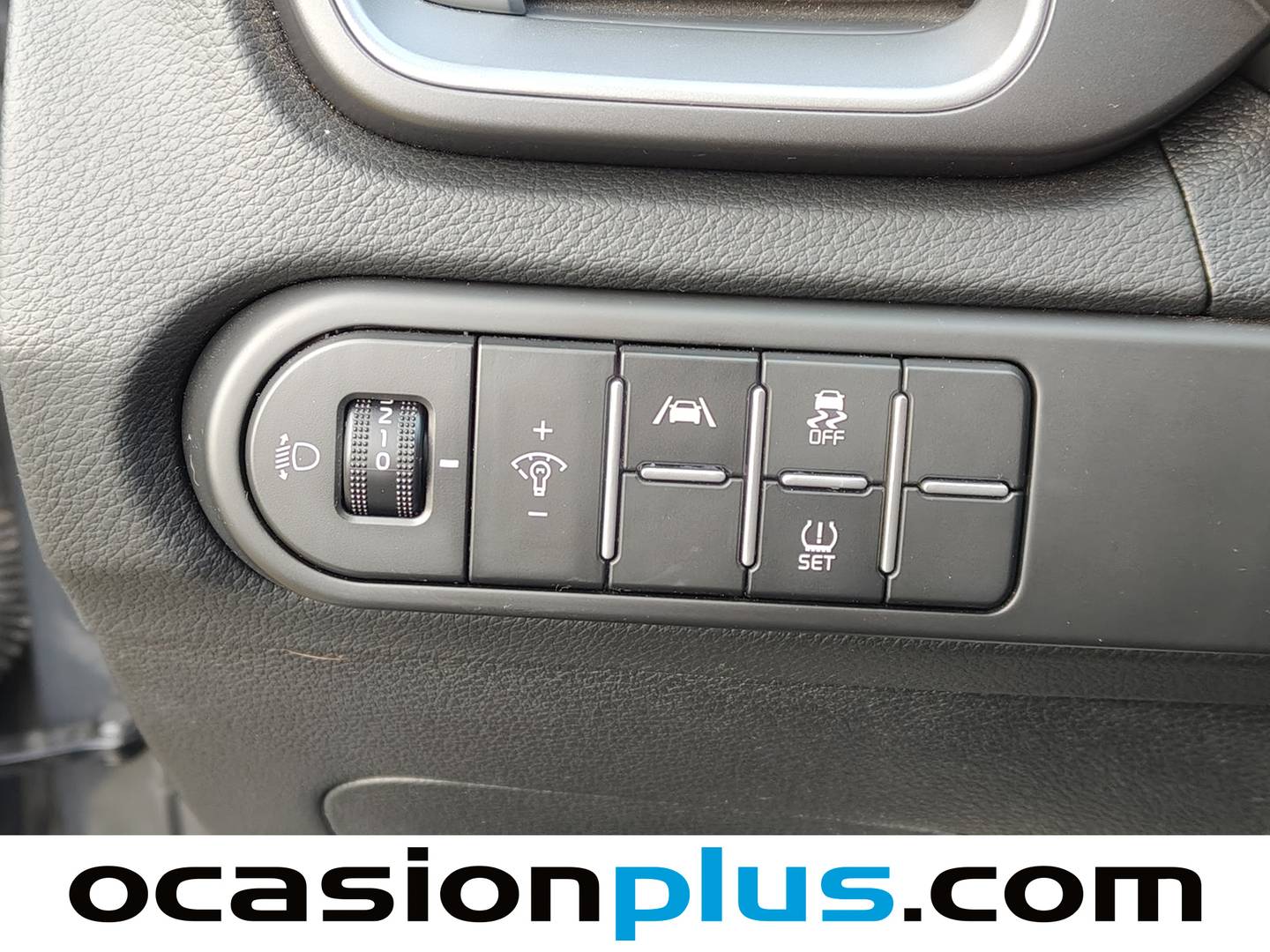 Foto KIA XCeed Kia XCeed 1.0 T-GDi Drive (120 CV)