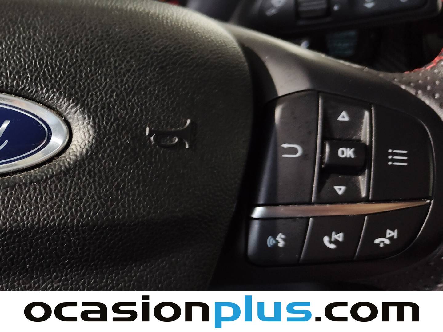 Foto Ford Puma Ford Puma 1.0 EcoBoost MHEV ST-Line X Auto (125 CV)