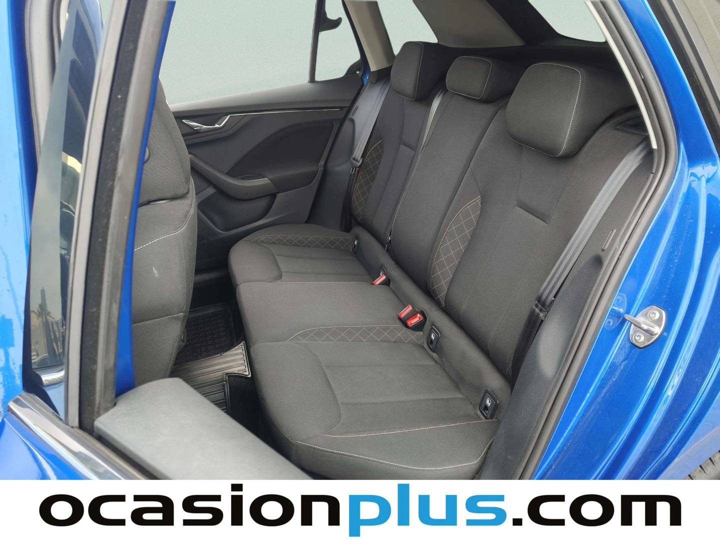 Foto asientos traseros Skoda Kamiq Skoda Kamiq 1.0 TSI Ambition DSG (115 CV)