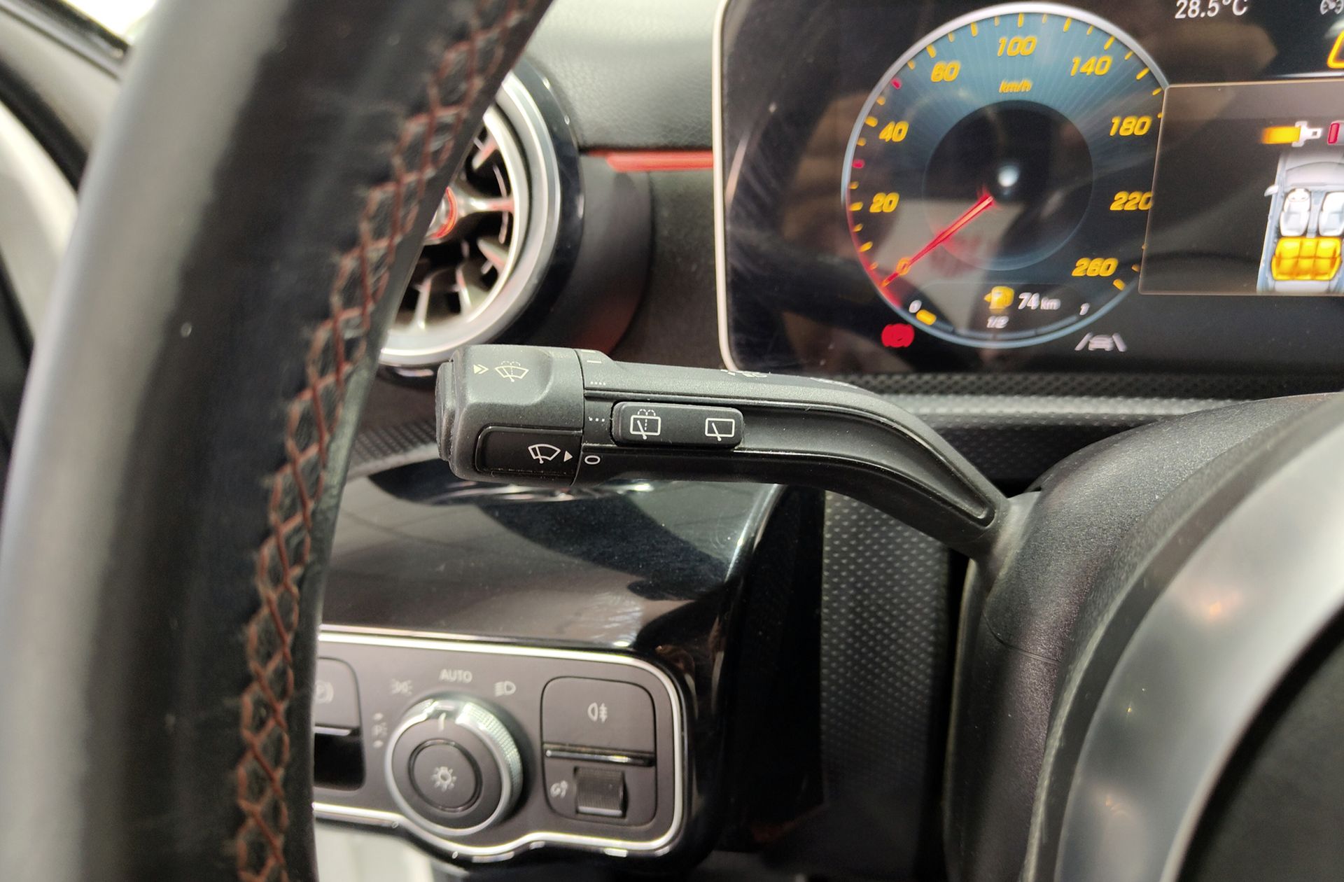 Mercedes-Benz Clase A 220 d Pack AMG - foto 27