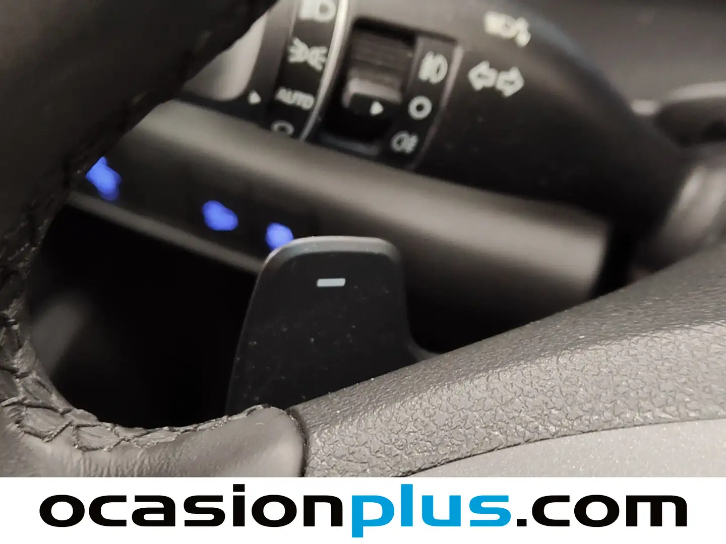 Foto Hyundai Kona Hyundai Kona 1.0 TGDi Maxx 4x2 DCT (120 CV)