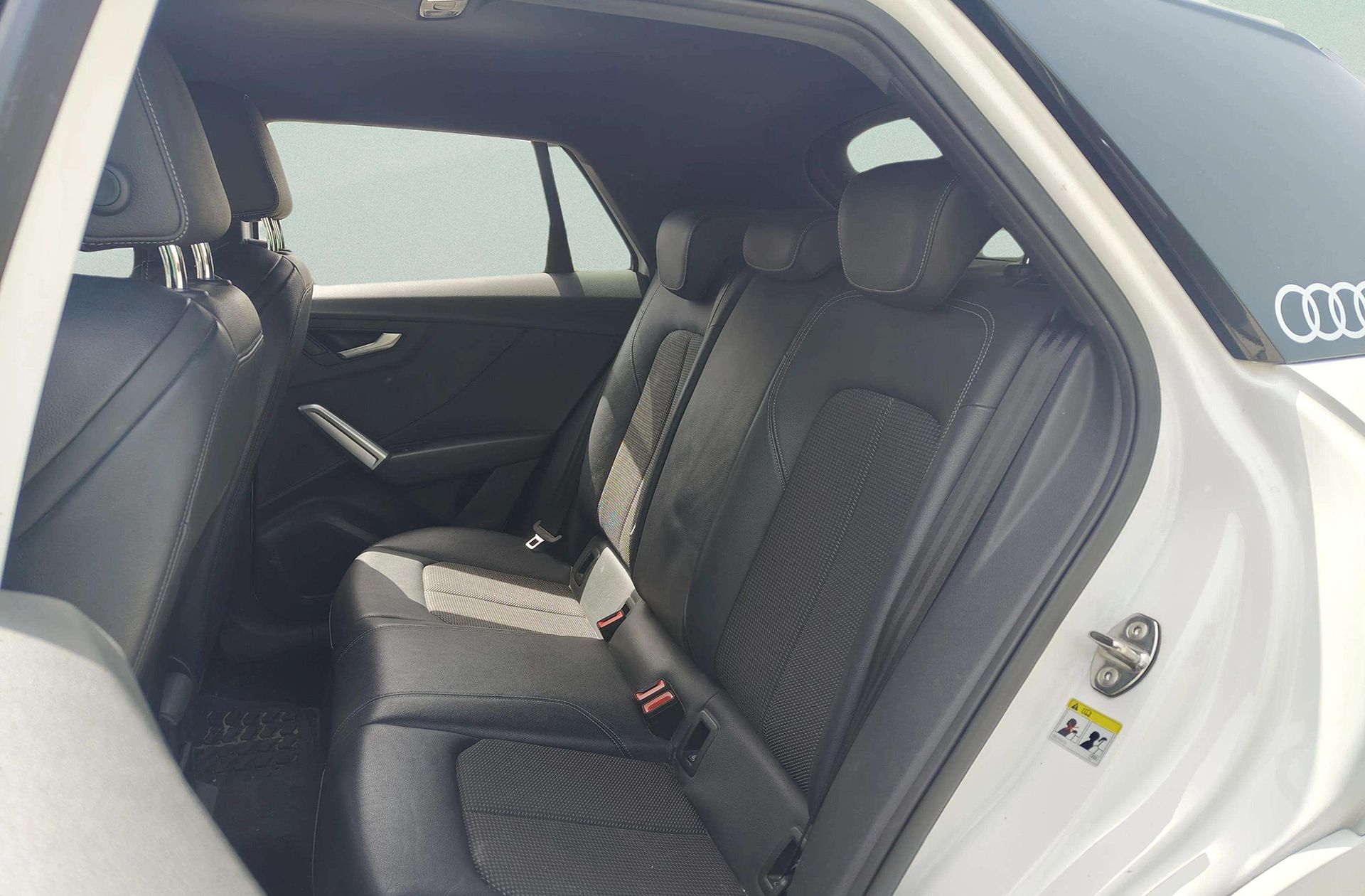 Audi Q2 sport edition 2.0 TDI quattro S tronic Pack S-Line - foto 9