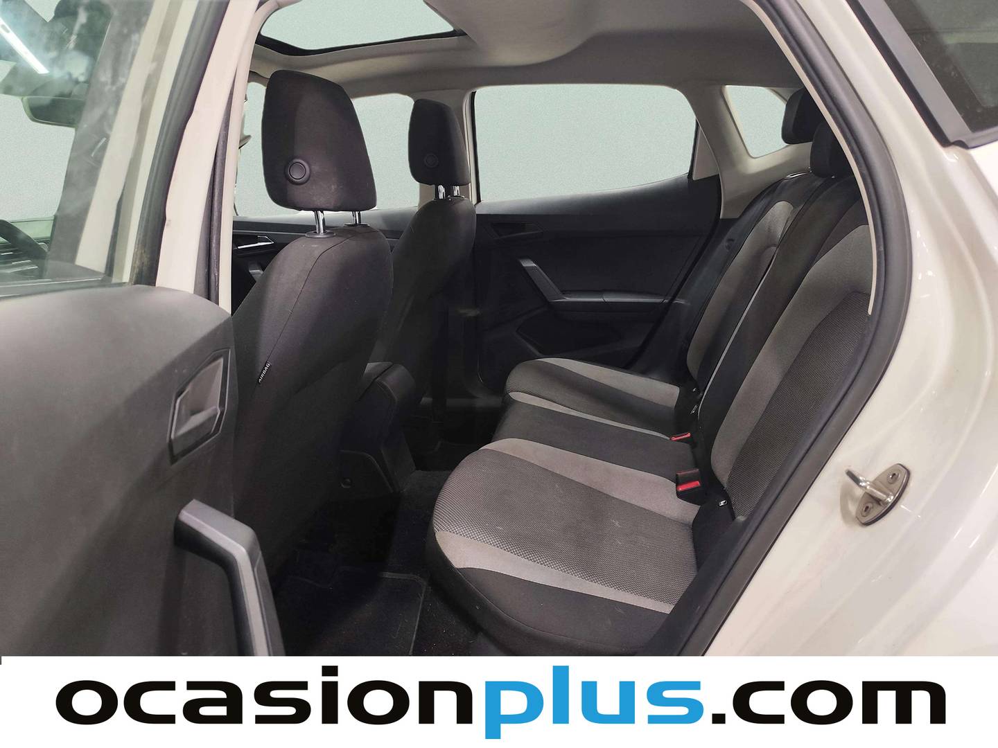 Foto asientos traseros Seat Ibiza Seat Ibiza 1.0 TSI Style Plus (115 CV)
