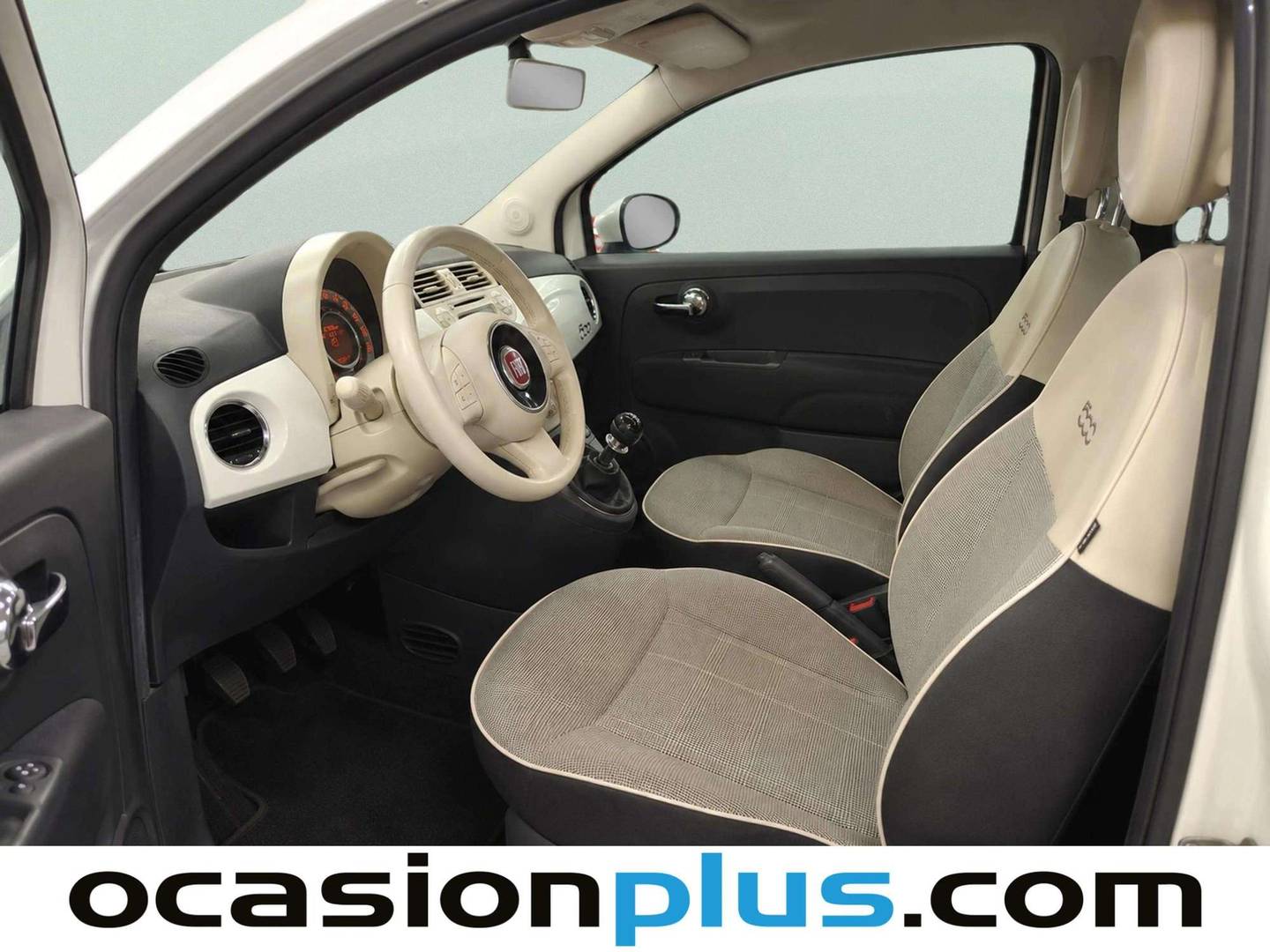Foto asientos delanteros Fiat 500 Fiat 500C 1.2 8v Cabrio Lounge (69 CV)