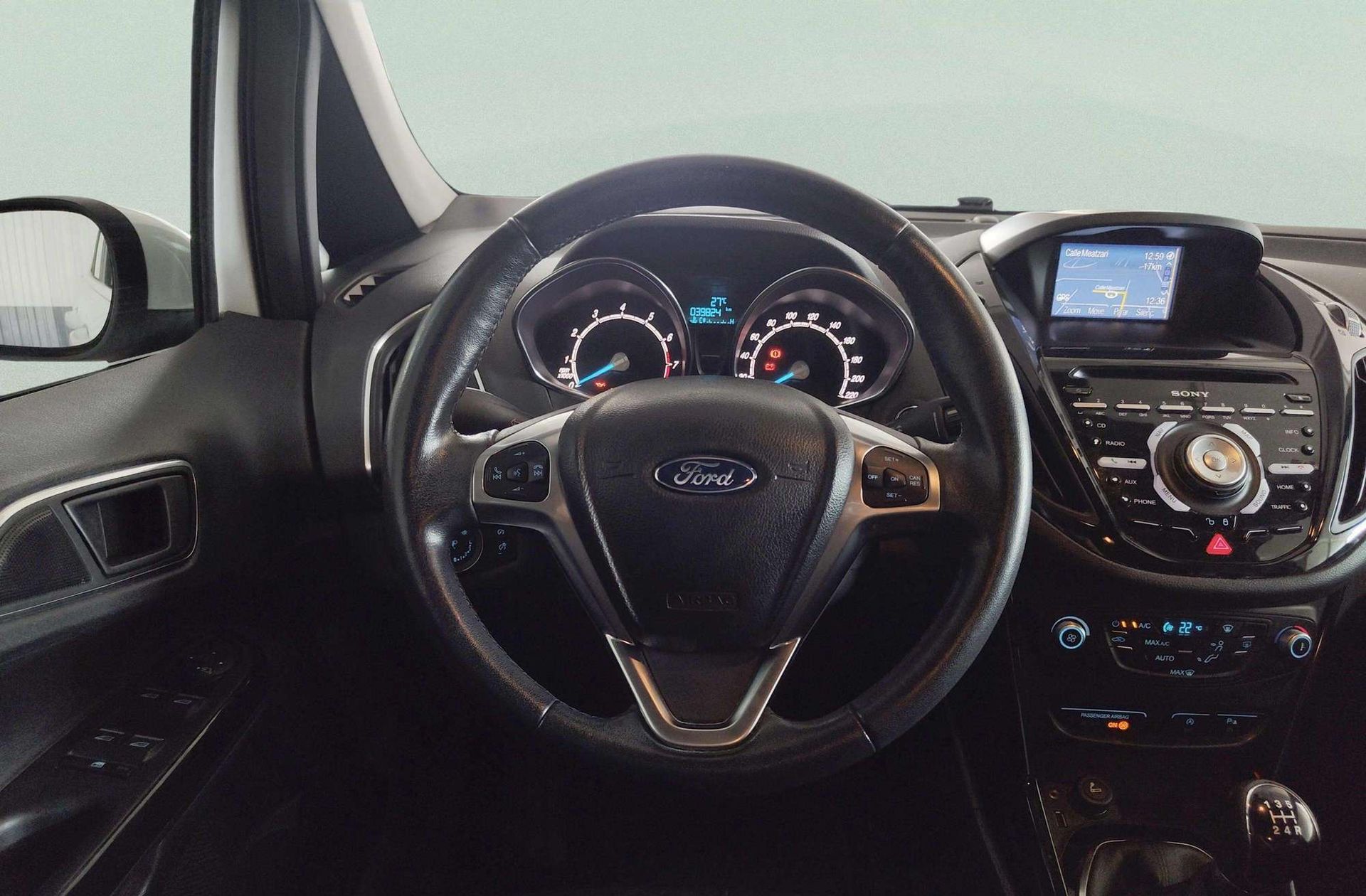 Ford B-Max 1.0 EcoBoost Titanium - foto 19