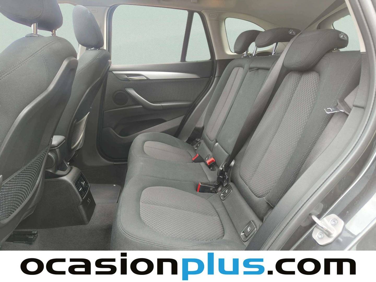 Foto asientos traseros BMW X1 BMW X1 sDrive18i 136 CV