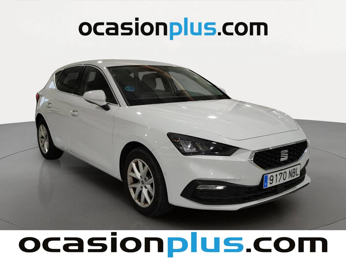Foto delantera Seat León Seat León 1.5 eTSI Style 25 Aniversario DSG (116 CV) derecha