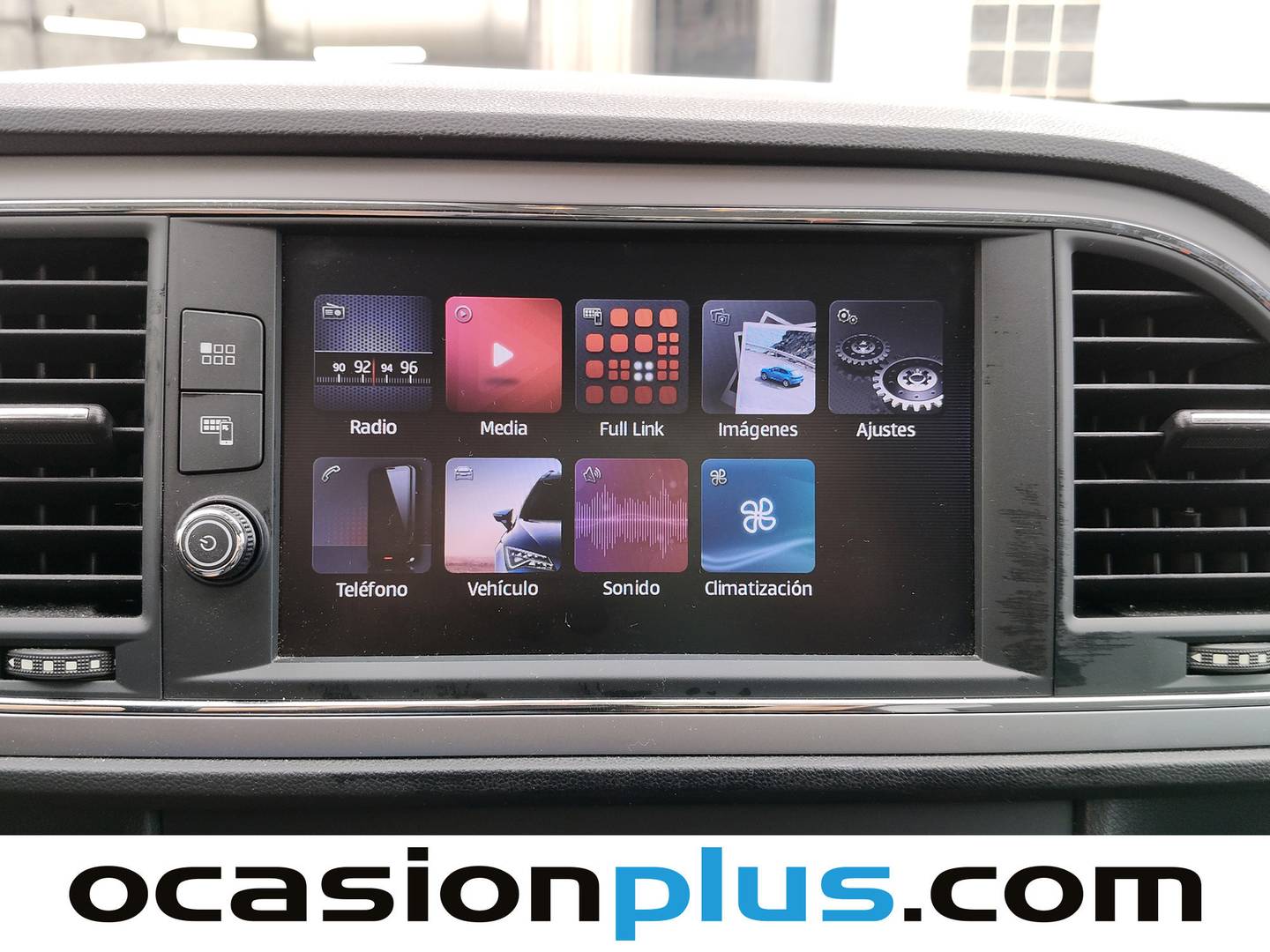 Equipamiento del Seat León Seat León 1.0 EcoTSI S&S Style Visio Edition (115 CV)