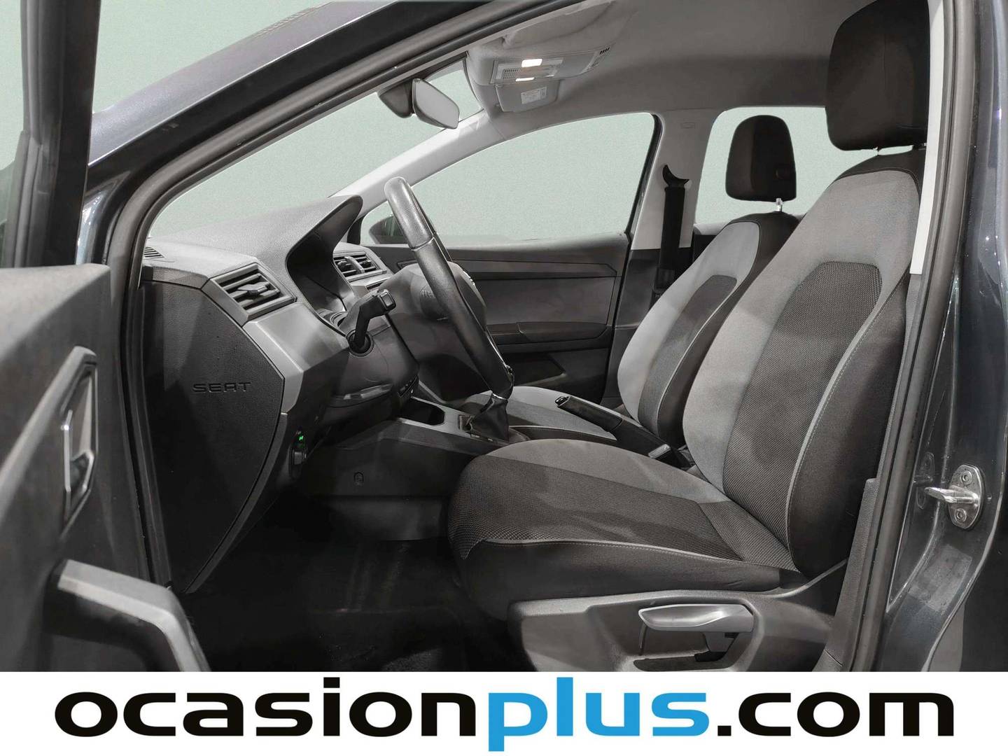Foto asientos delanteros Seat Ibiza Seat Ibiza 1.0 TSI Style Go2 (110 CV)