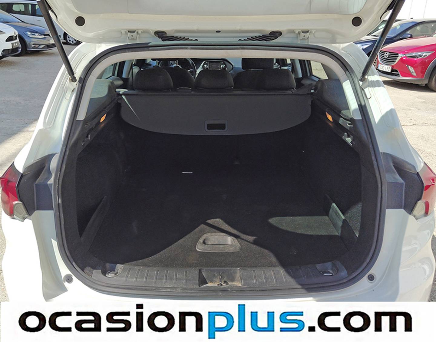 Foto Fiat Tipo Fiat Tipo SW 1.6 Multijet II Pop Business (120 CV)