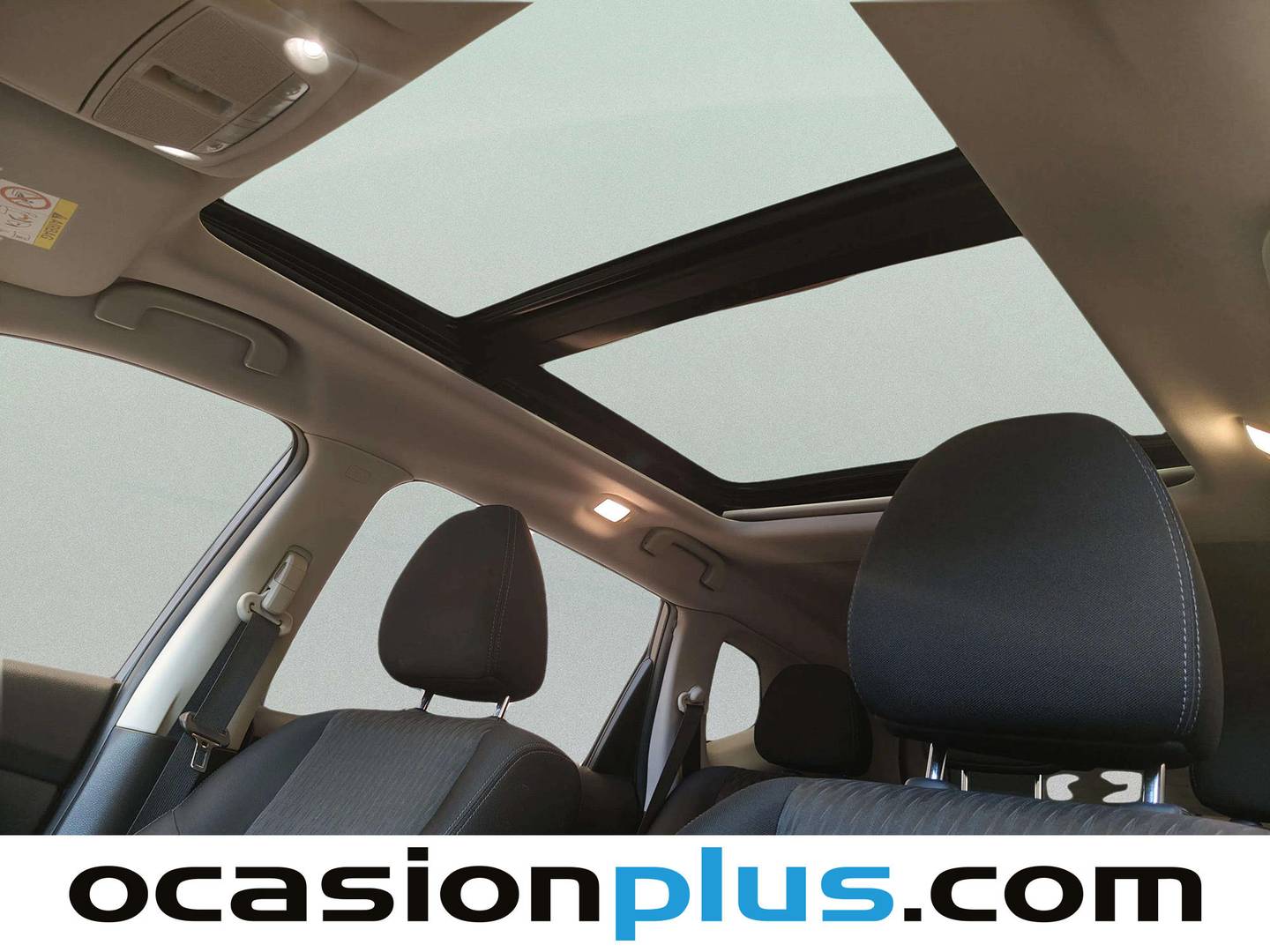 Extras y acabados del Nissan X-TRAIL Nissan X-Trail 1.6 DIG-T N-Connecta 4x2 (163 CV)
