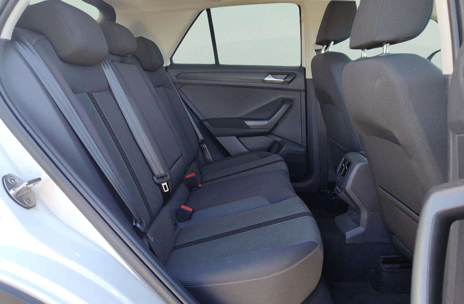 Volkswagen T-Roc Life 2.0 TDI - foto 20