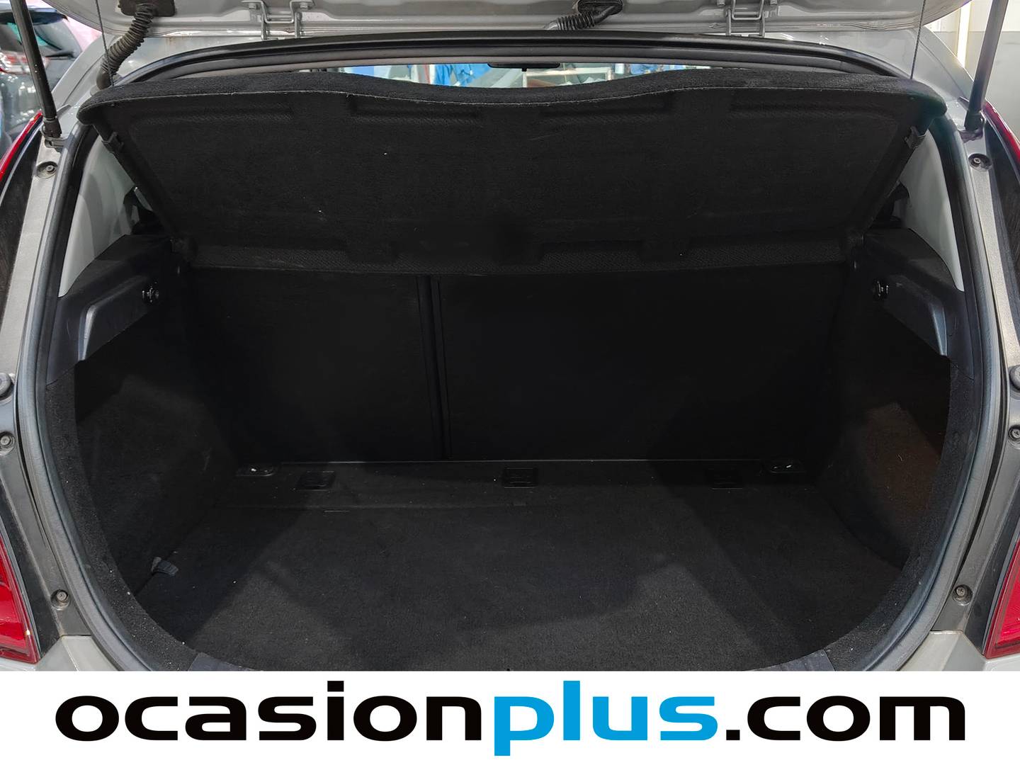 Foto asientos delanteros Hyundai i30 Hyundai i30 1.6 CRDI Comfort GL (90 CV)