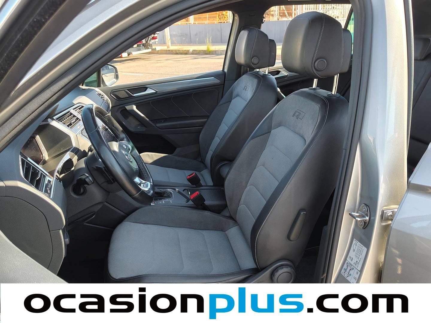 Foto asientos delanteros Volkswagen Tiguan Volkswagen Tiguan Sport 2.0 TDI (150 CV) DSG Pack R Line