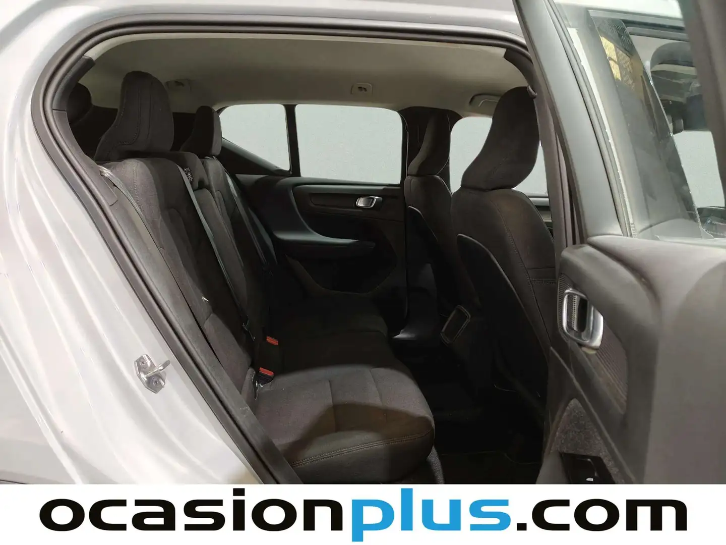 Foto Volvo XC40 Volvo XC40 T2 Momentum Core (129 CV)