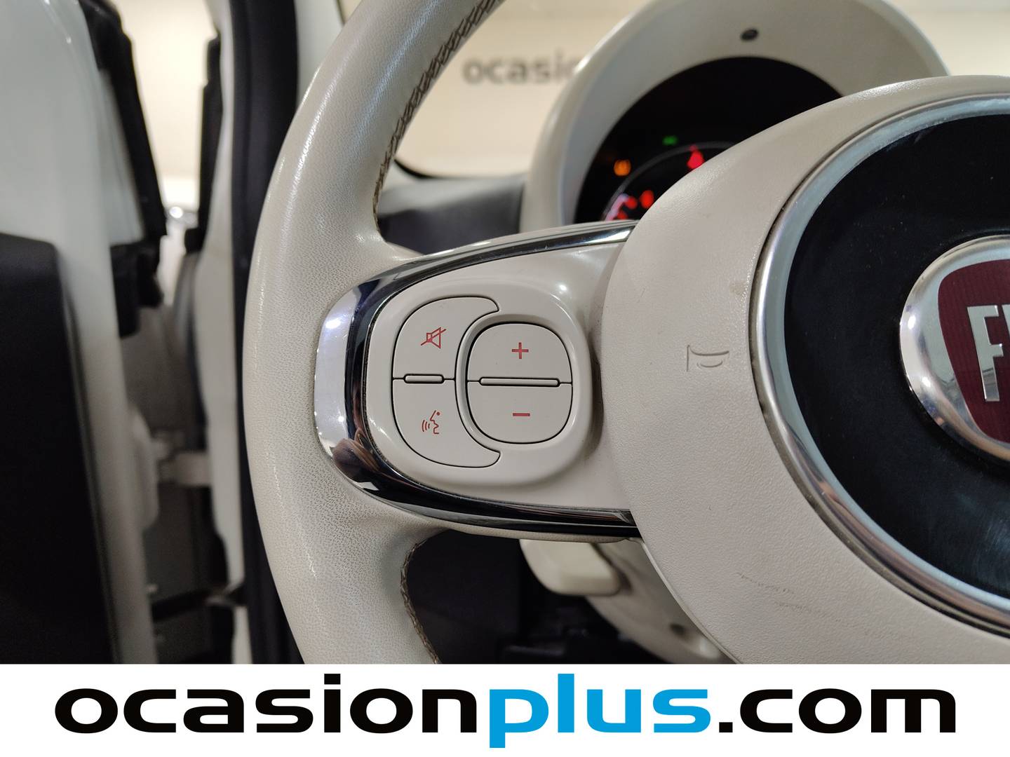 Fiat 500 Fiat 500 1.0 Hybrid Dolcevita (70 CV) seminuevo