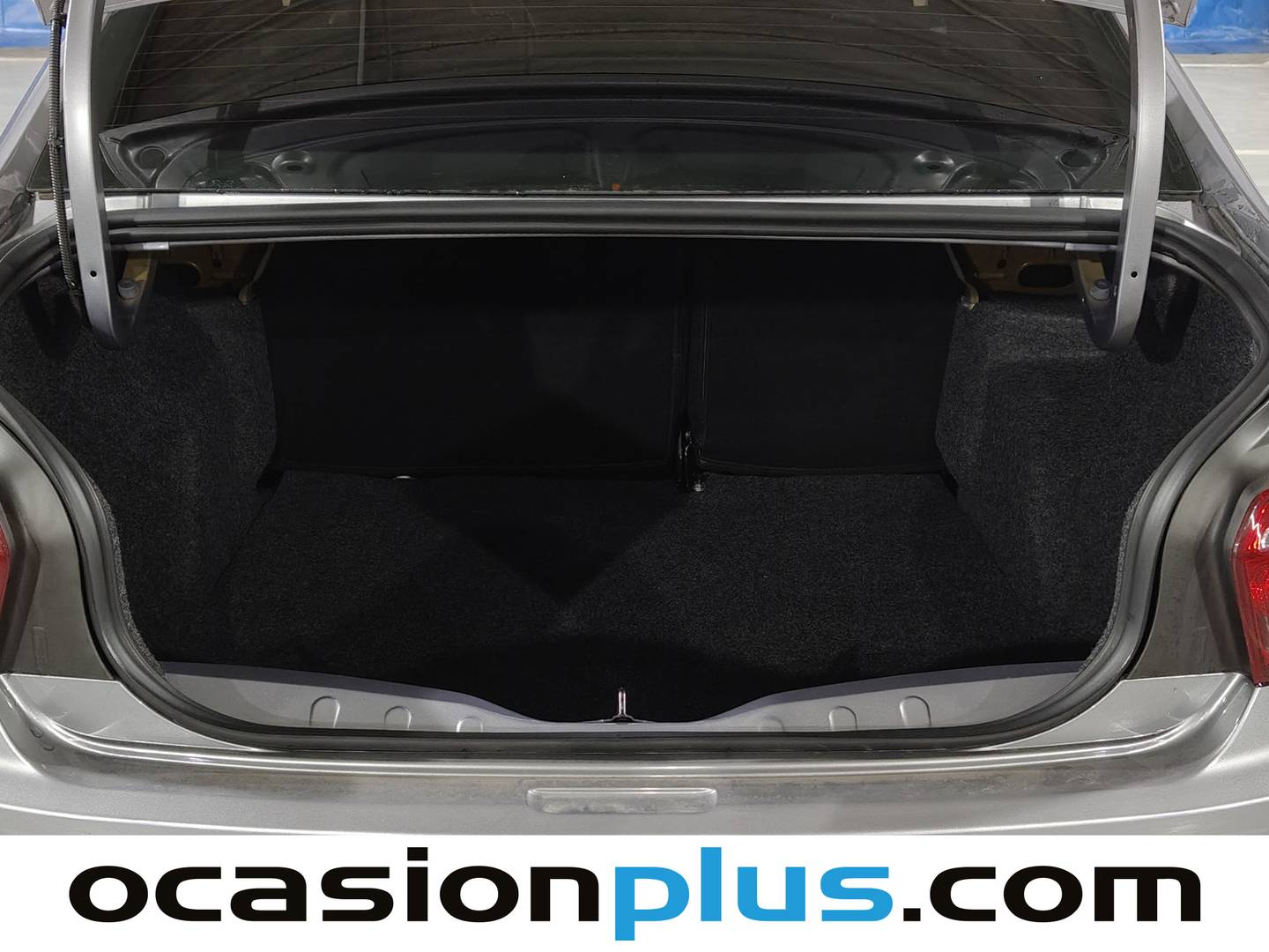 Foto Citroën C-Elysée Citroen C-Elysee BlueHDi 100 Shine (102 CV)