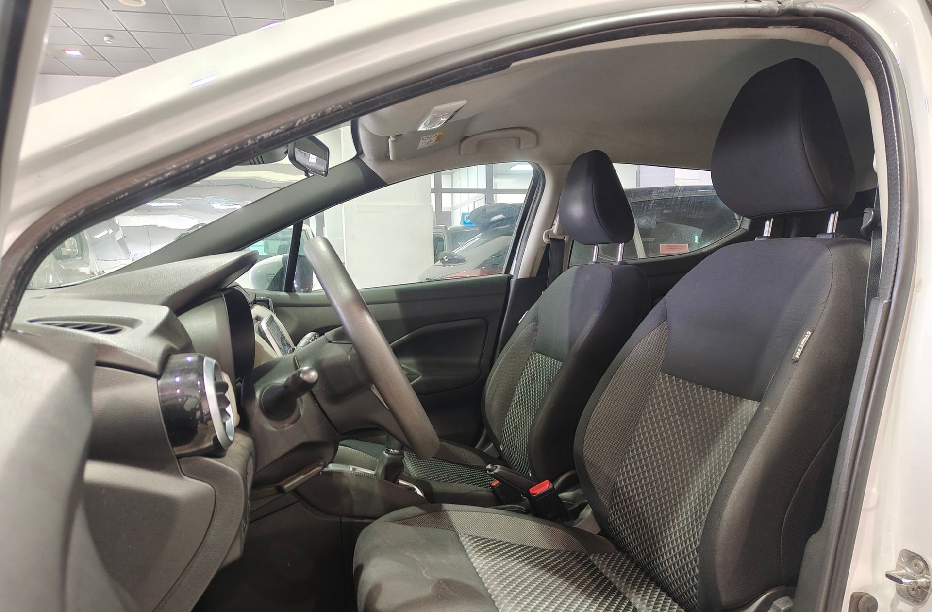 Nissan Micra IG-T 92 Acenta Sprint - foto 8