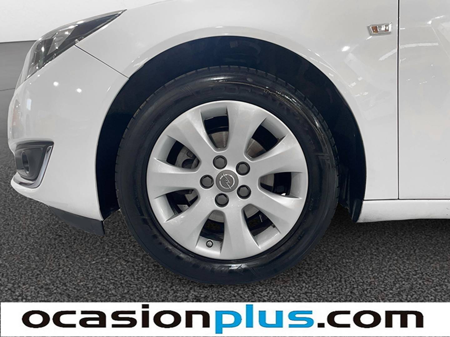 Foto Opel Insignia Opel Insignia 1.6 CDTI Selective Auto (136 CV)