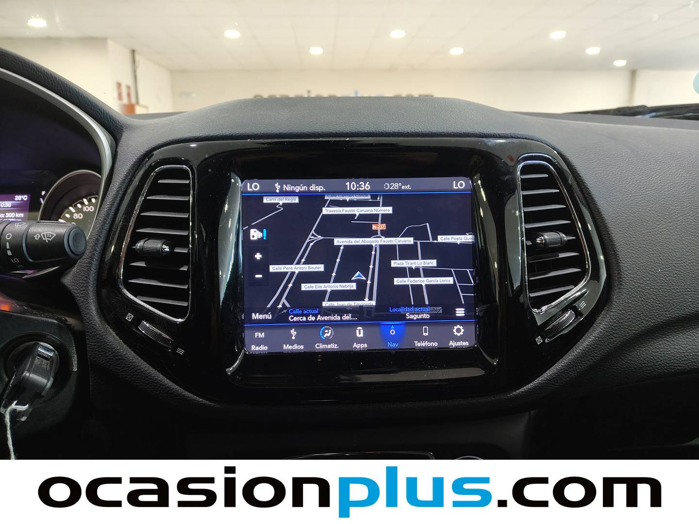 Extras y acabados del Jeep Compass Jeep Compass 1.4 Multiair Night Eagle 4x2 (140 CV)