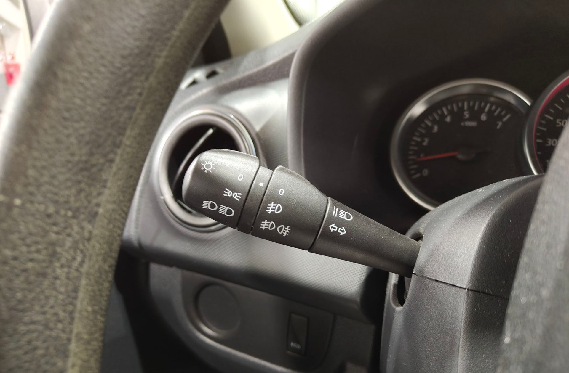 Dacia Sandero Stepway TCe - foto 19