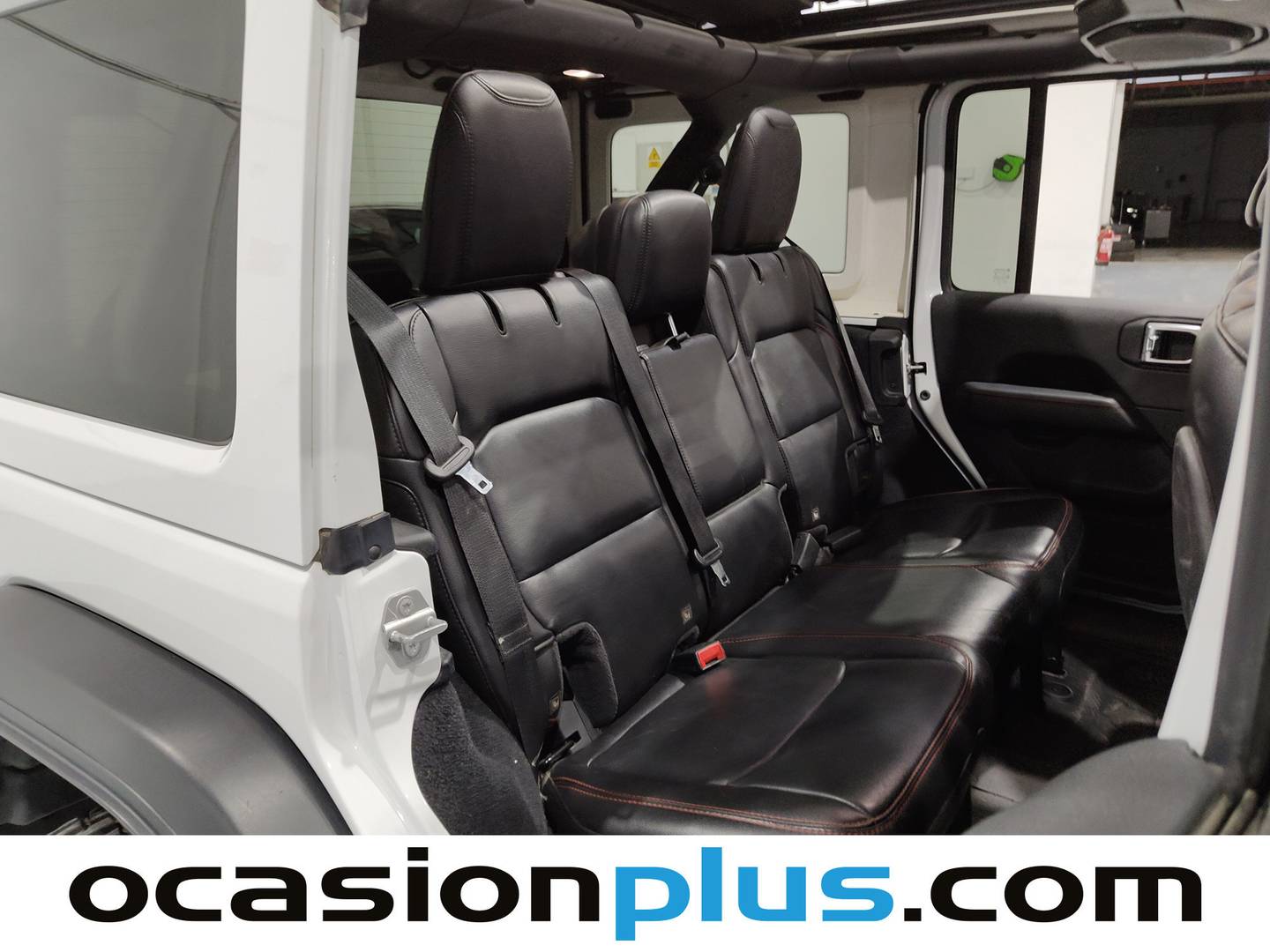 Foto Jeep Wrangler Jeep Wrangler 2.0T Rubicon 8ATX (270 CV)