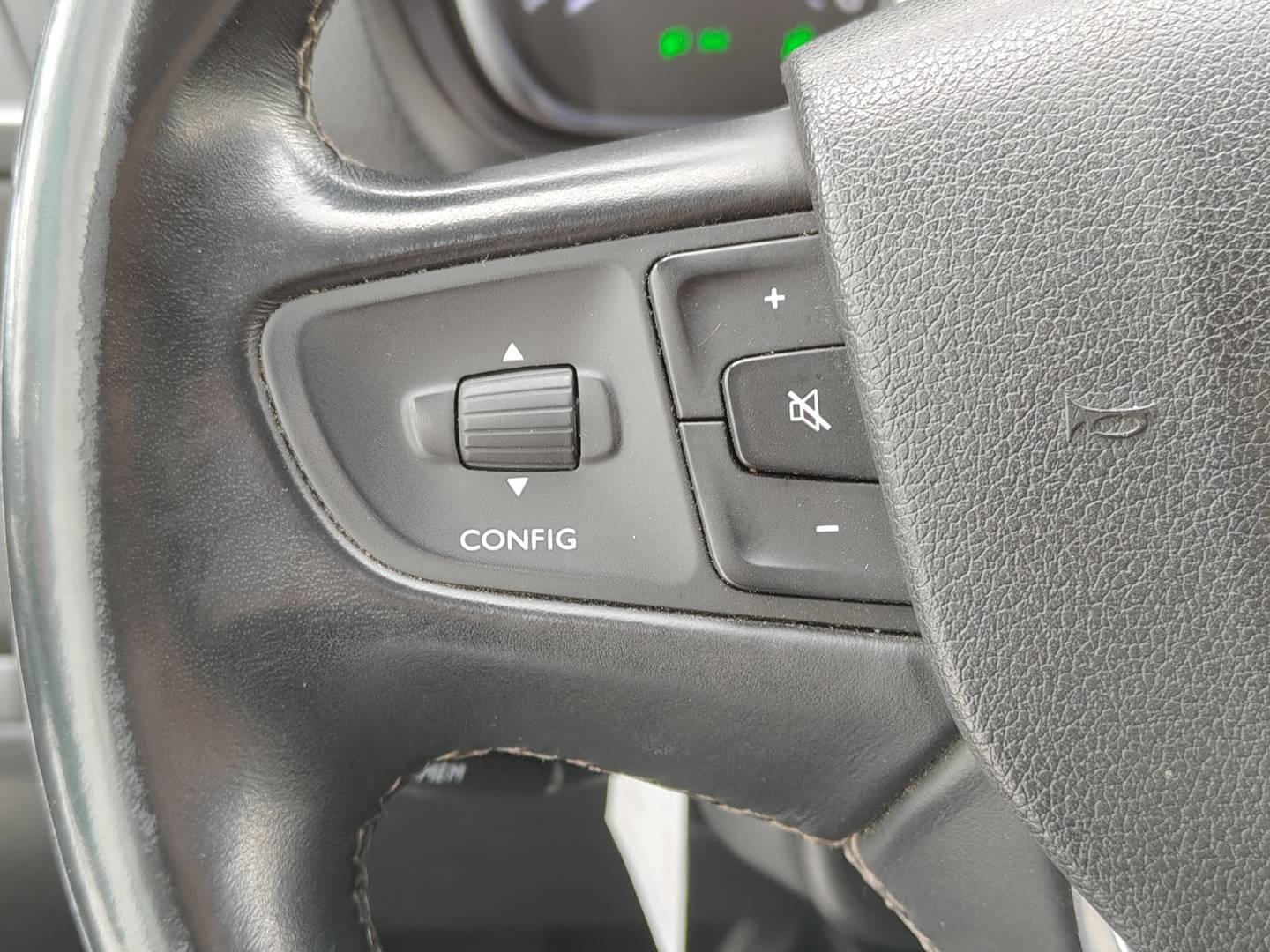 Foto Peugeot Traveller Peugeot Traveller BlueHDi 150 Allure Standard (150 CV) 8 Plazas