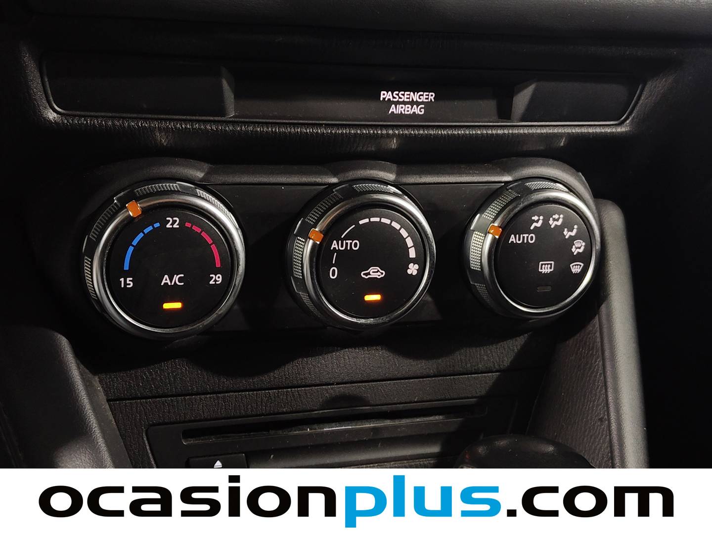 Foto Mazda CX-3 Mazda CX-3 2.0 G Zenith 2WD AT (121 CV)