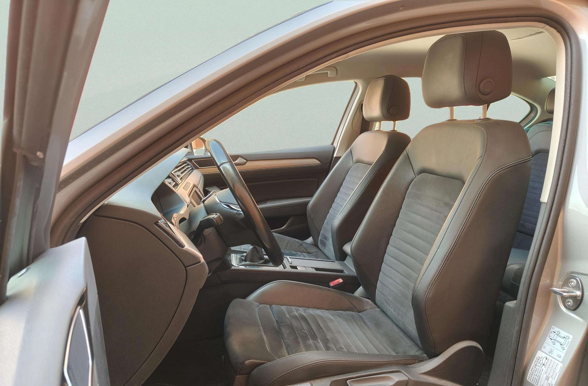 Volkswagen Passat Sport 2.0 TDI BMT - foto 13
