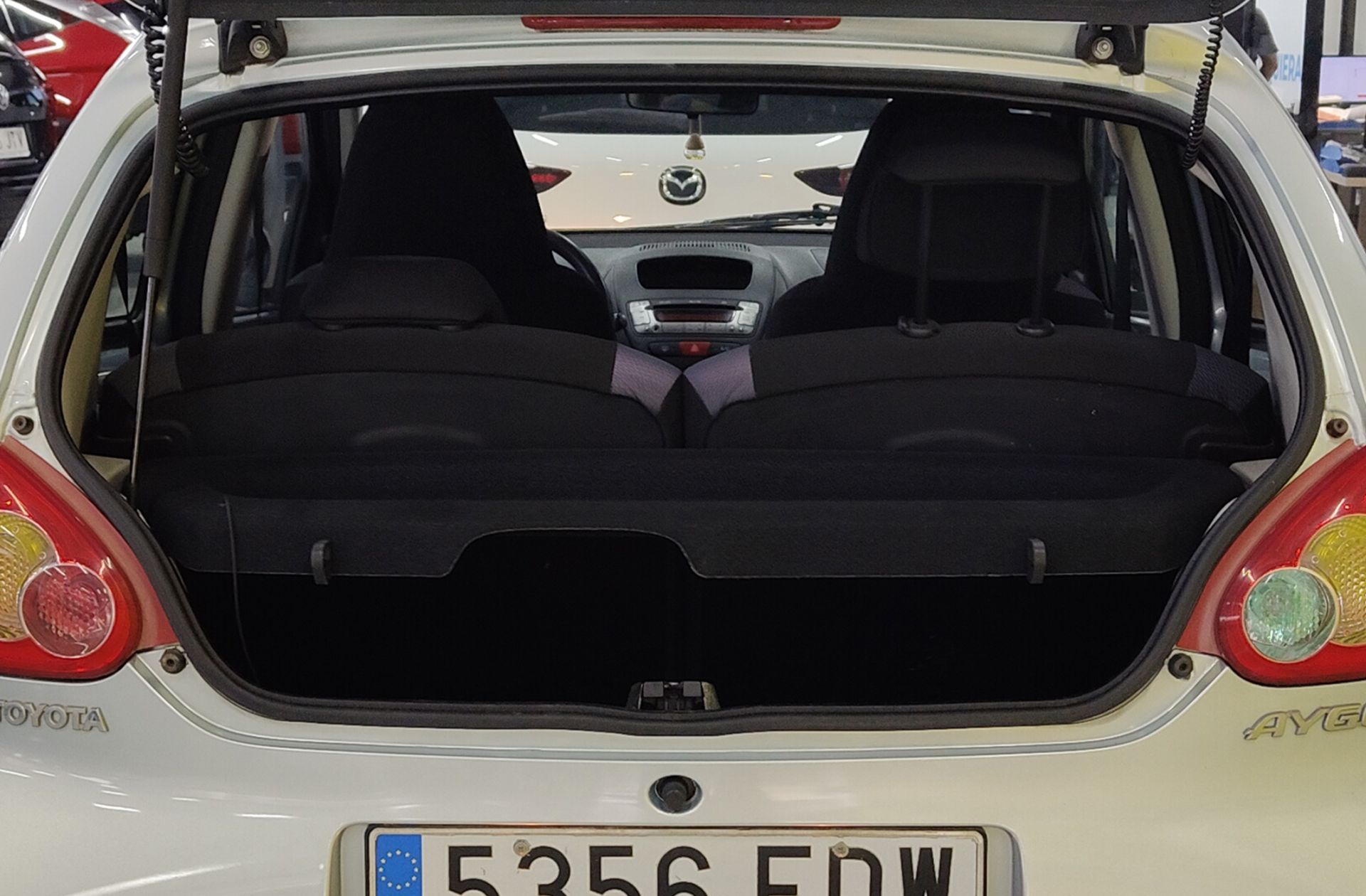 Toyota Aygo 1.0 VVT-i - foto 14