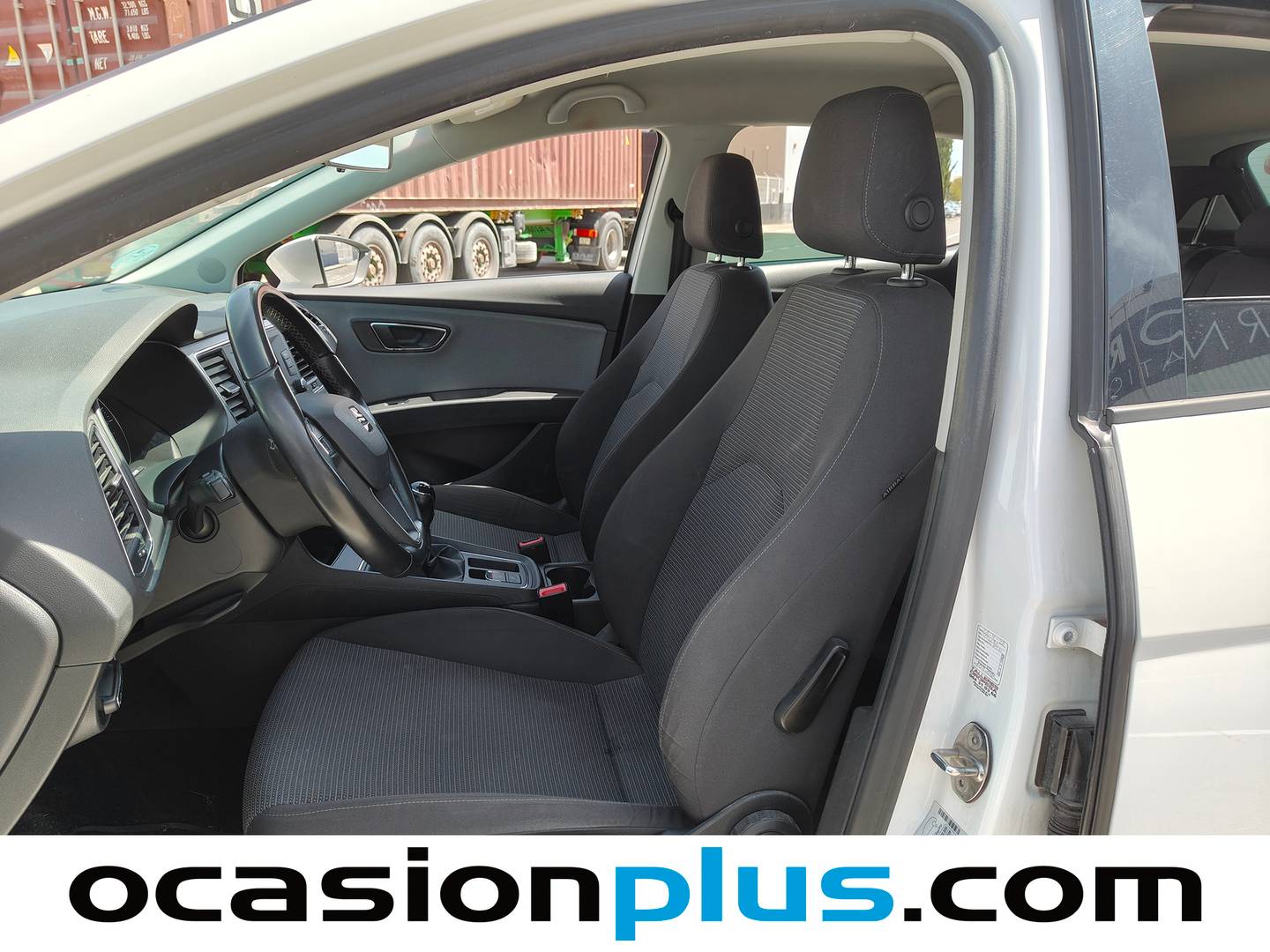 Foto asientos delanteros Seat León Seat León 1.6 TDI S&S Style (115 CV)