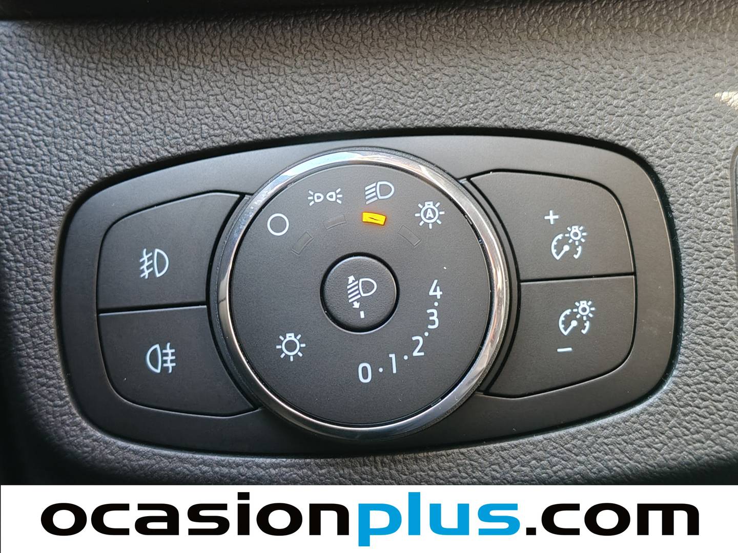 Accesorios del Ford Focus Ford Focus 1.0 Ecoboost MHEV ST-Line Auto (155 CV)