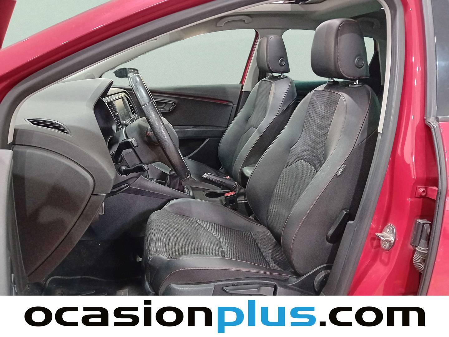 Foto asientos delanteros Seat León Seat León 1.4 TSI ACT S&S FR (150 CV)