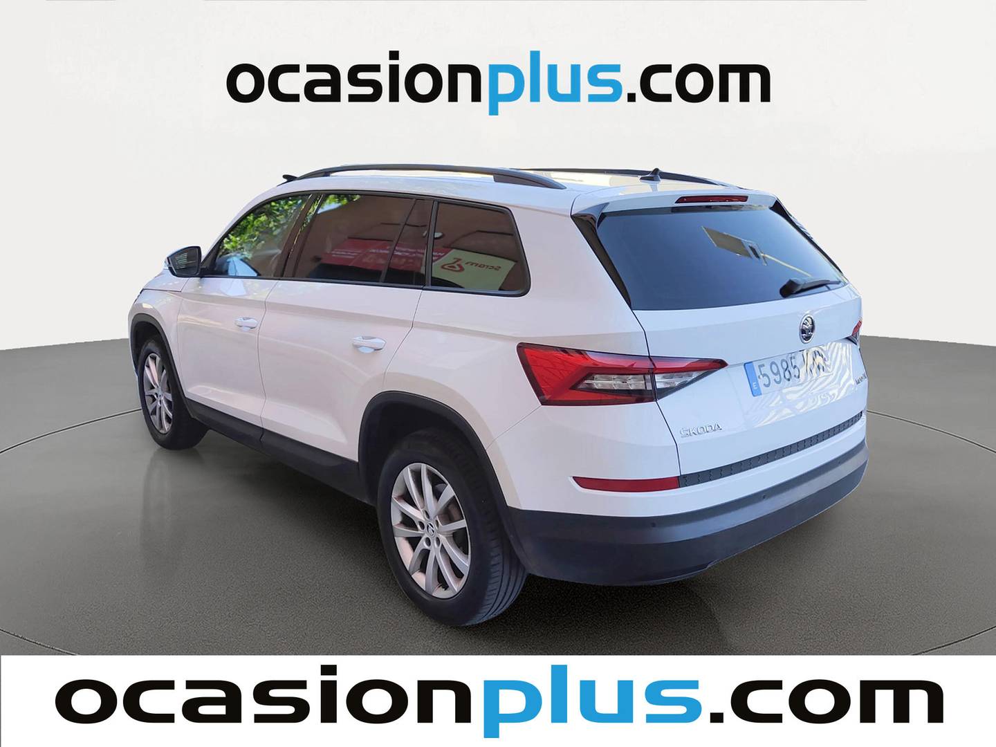 Foto trasera Skoda Kodiaq Skoda Kodiaq 2.0 TDI Ambition 4x2 DSG (150 CV) 7 Plazas izquierda