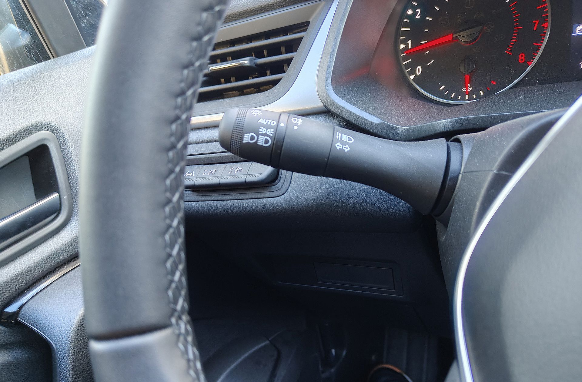 Renault Captur Evolution GPF TCe - foto 23
