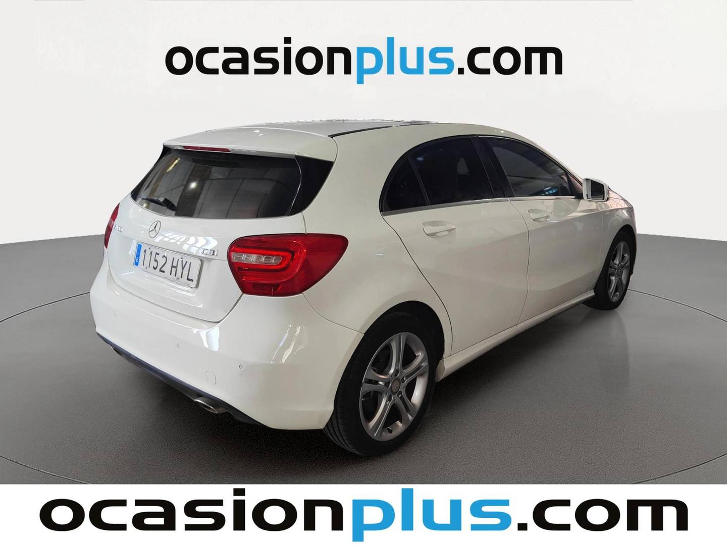 Foto trasera Mercedes Clase A Mercedes Clase A 180 CDI Style (109 CV) derecha