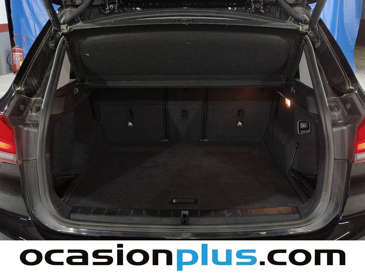 Fotos maletero BMW X1 BMW X1 xDrive18d (150 CV)