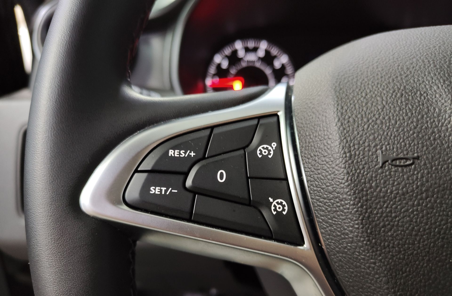 Dacia Duster Prestige TCe EDC - foto 24