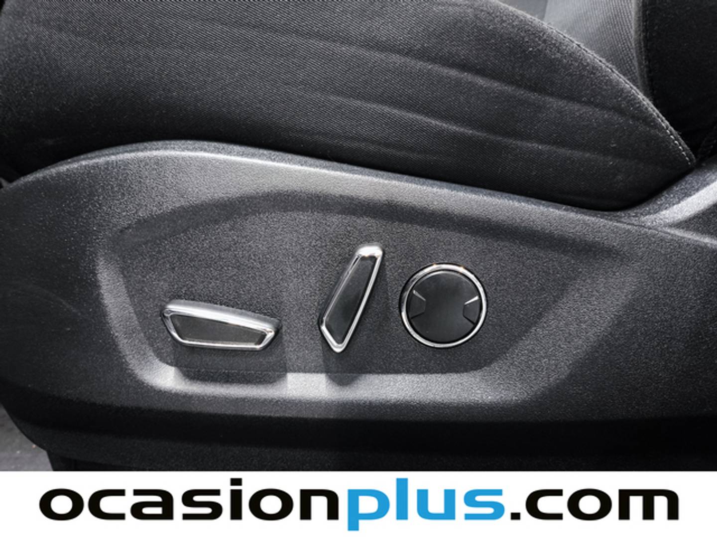 Extras y acabados del Ford S-MAX Ford S-Max 2.0 TDCI Titanium (150 CV) 7 Plazas