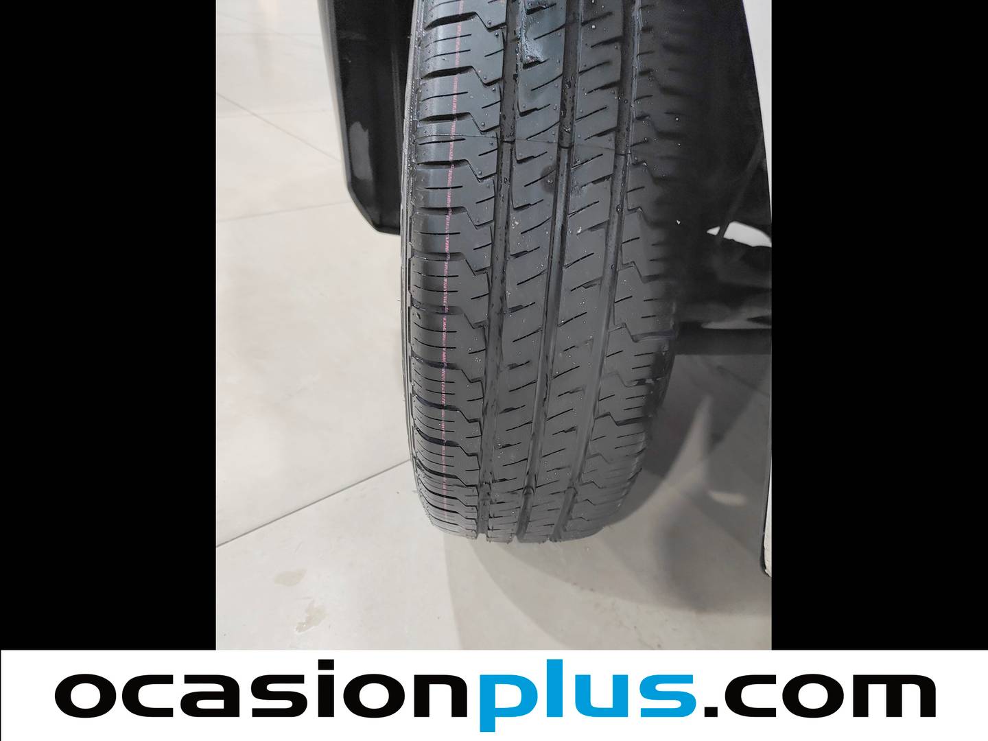 Foto Mercedes Vito Mercedes-Benz Vito 110 CDI TD Mixto Larga (102 CV) 6 Plazas