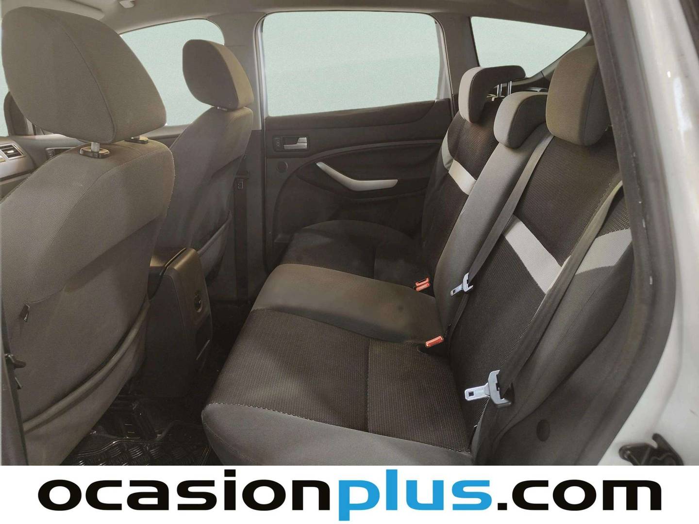 Foto asientos traseros Ford Kuga Ford Kuga 2.0 TDCI S&S Trend 4x2 (140 CV)