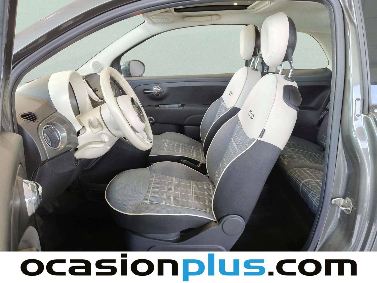 Foto asientos delanteros Fiat 500 Fiat 500 1.2 8v Lounge (69 CV)