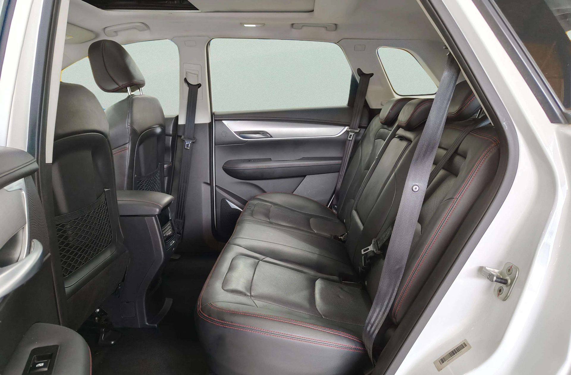 SWM G01 1.5T Luxury - foto 13