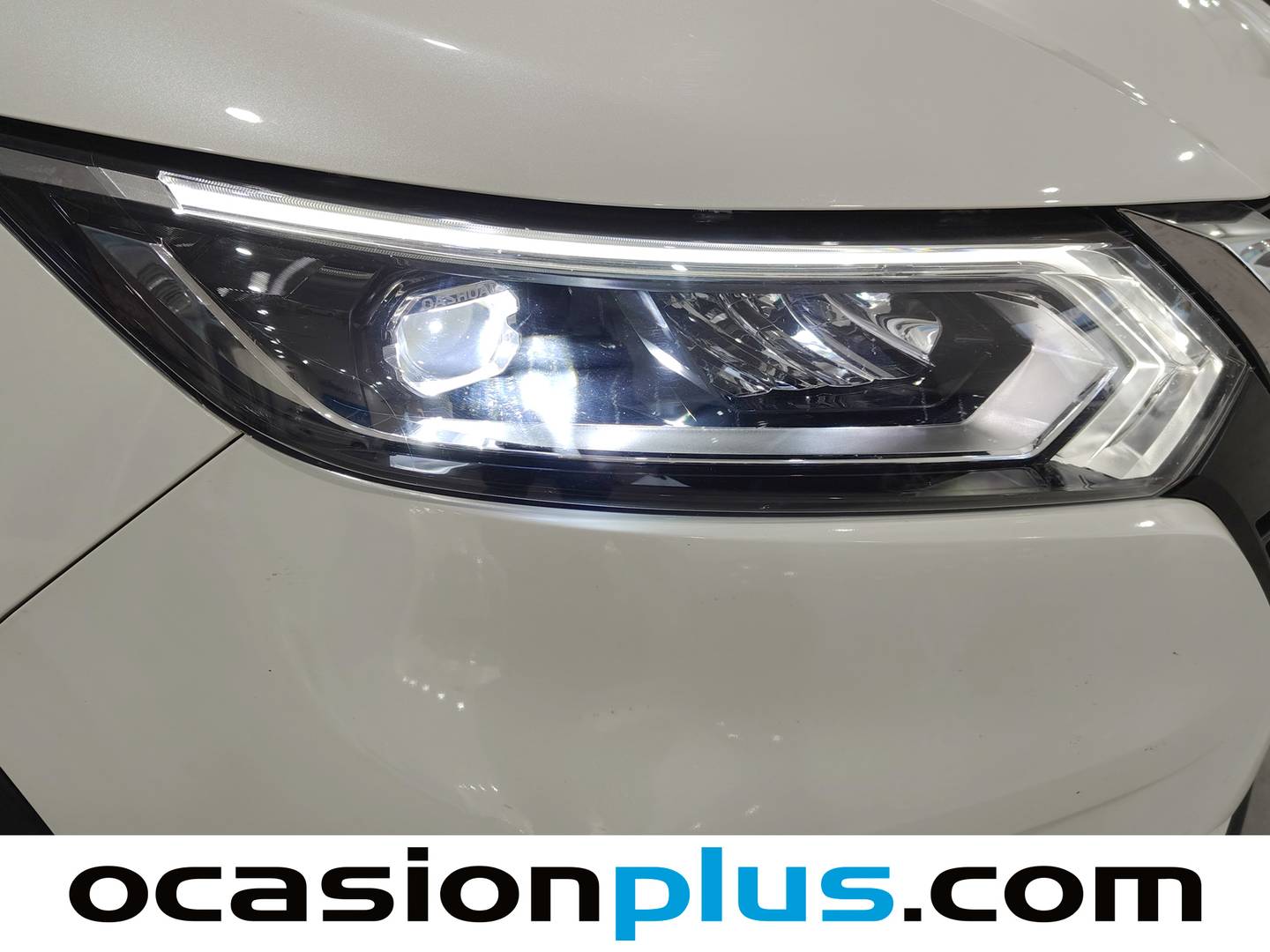 Acabados Nissan QASHQAI Nissan Qashqai dCi 115 N-Connecta 4x2 (115 CV)