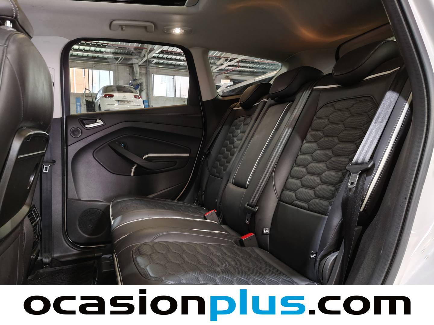 Foto asientos traseros Ford Kuga Ford Kuga 2.0 TDCI S&S Vignale 4x4 Powershift (150 CV)