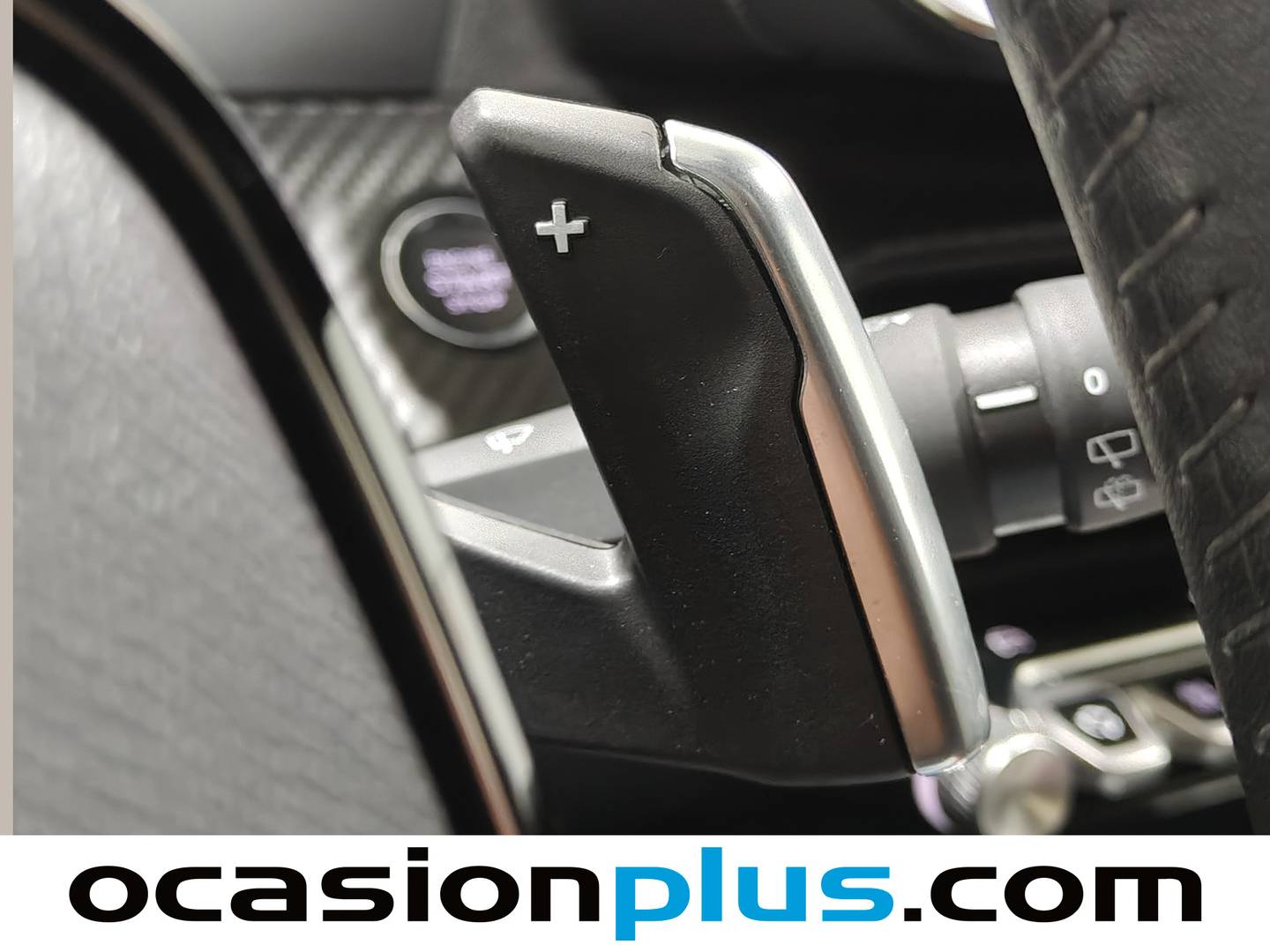 Peugeot 2008 Peugeot 2008 Allure Hybrid eDCS6 (145 CV) automático