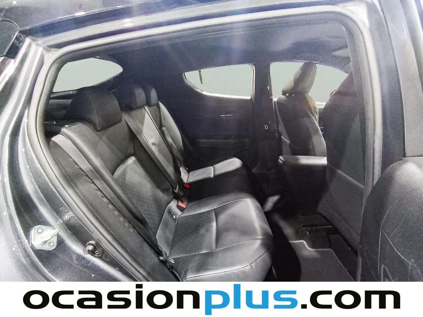 Foto Toyota C-HR Toyota C-HR 1.8 125H Dynamic Plus (122 CV)