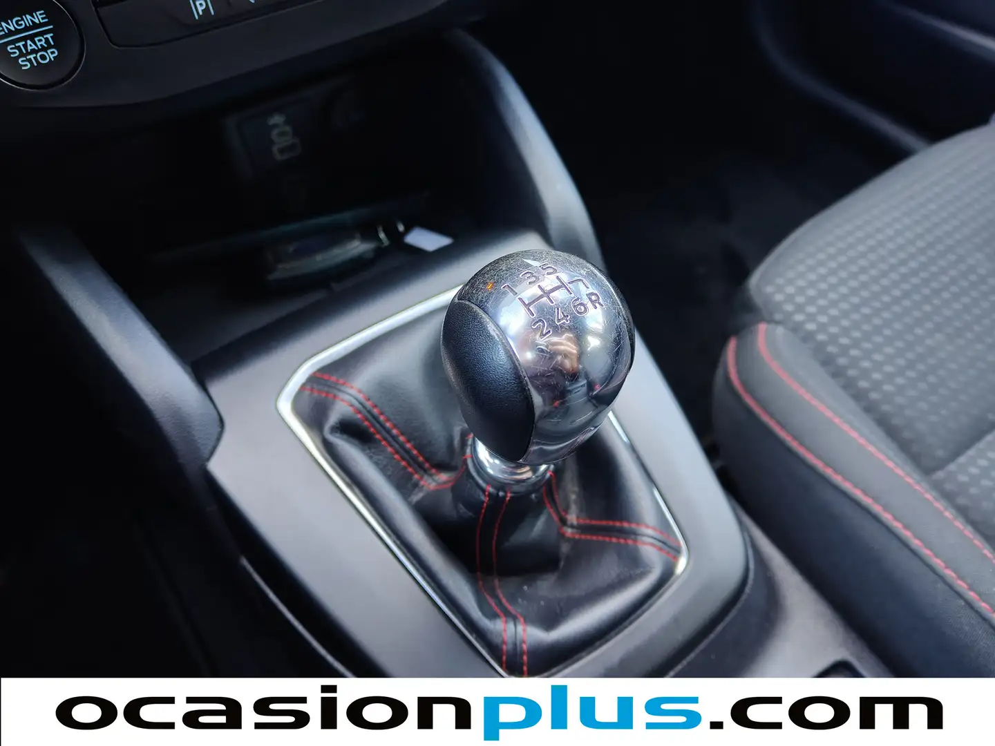 Foto Ford Focus Ford Focus 1.0 Ecoboost MHEV ST-Line (125 CV)