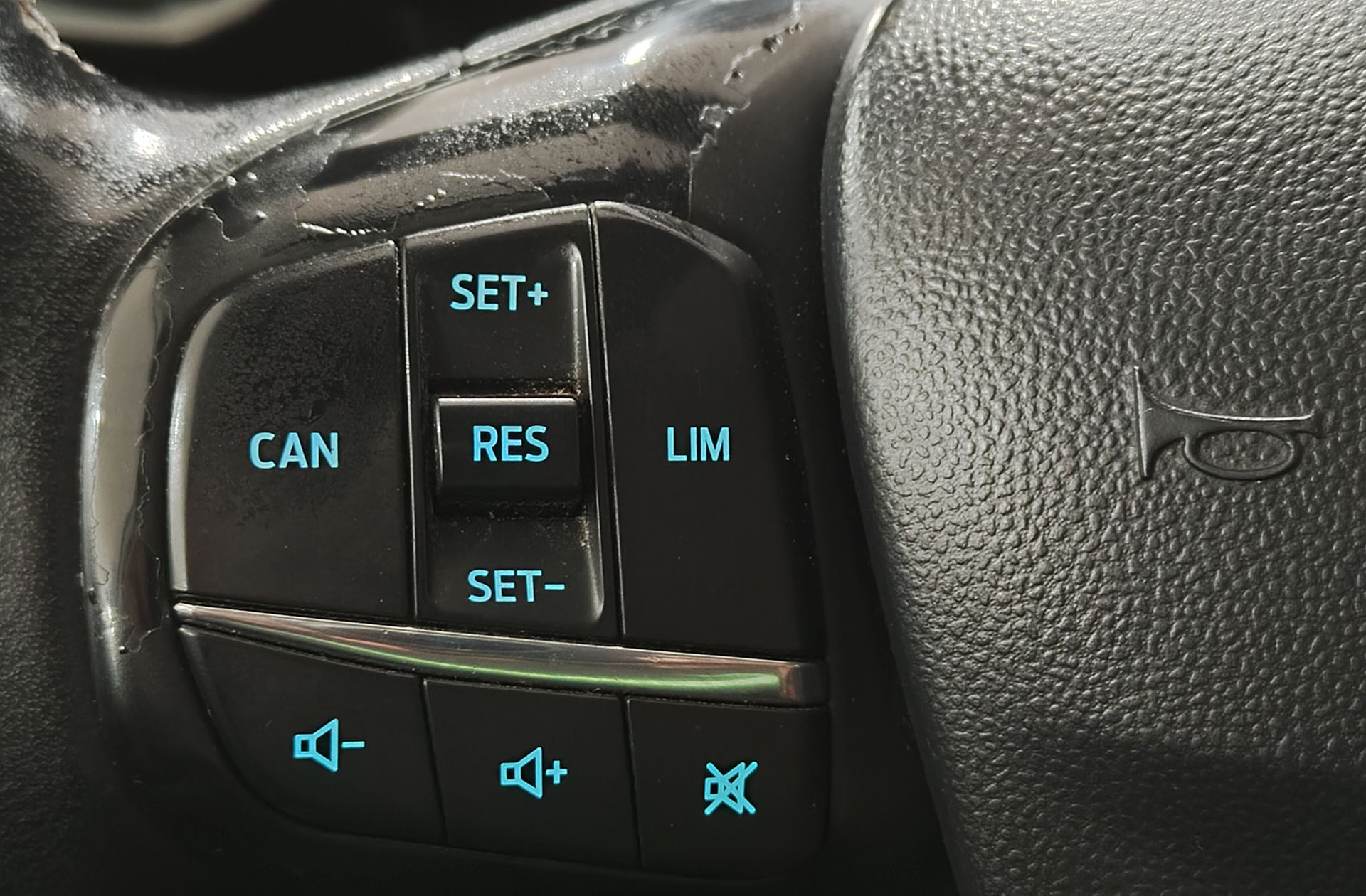Ford Fiesta 1.0 EcoBoost Trend+ - foto 22
