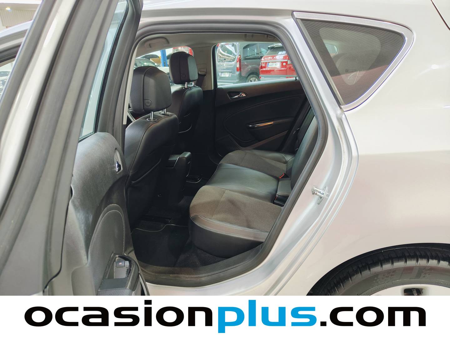 Foto asientos traseros Opel Astra Opel Astra 1.6 Cosmo  (115 CV)